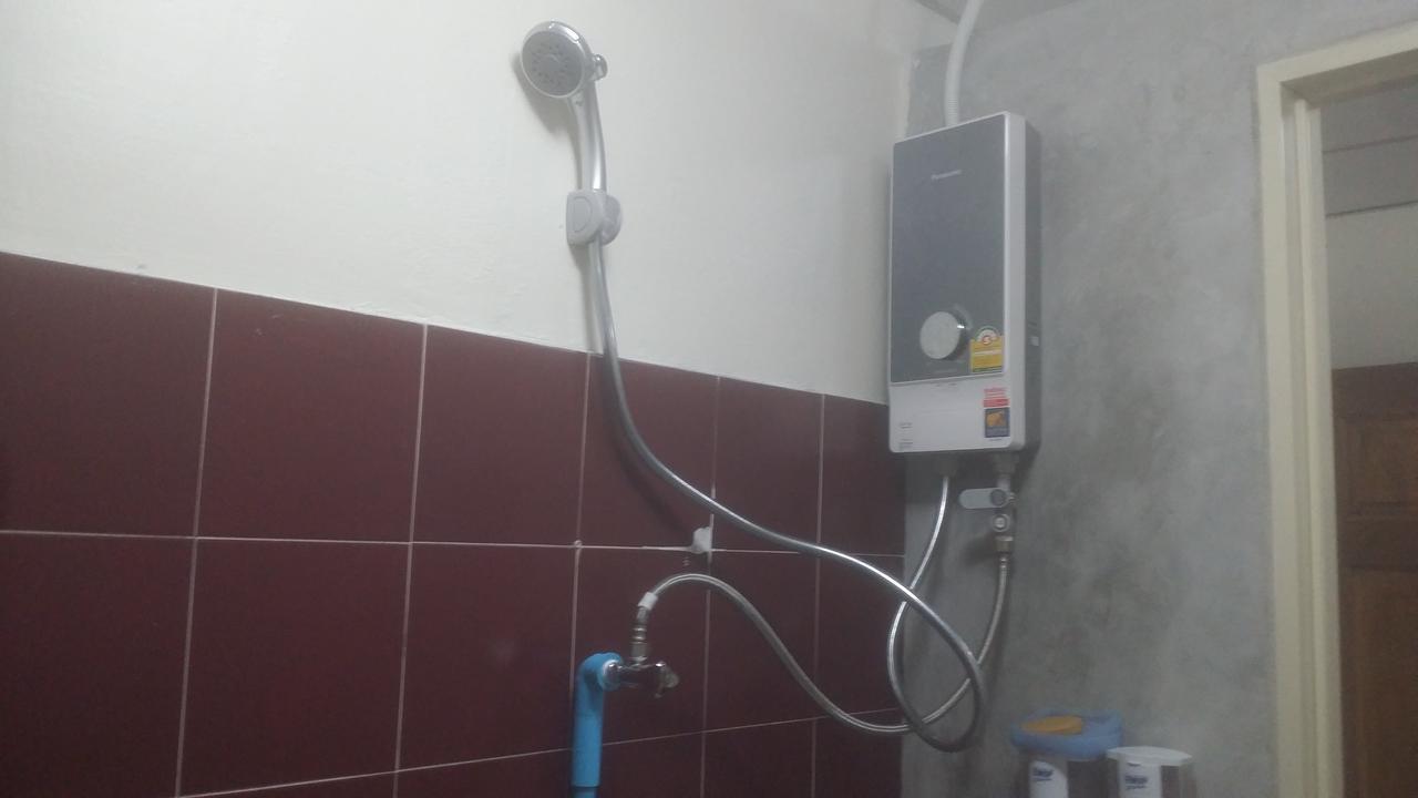 On Nut Hostel Ban Khlong Nang Li Eksteriør billede