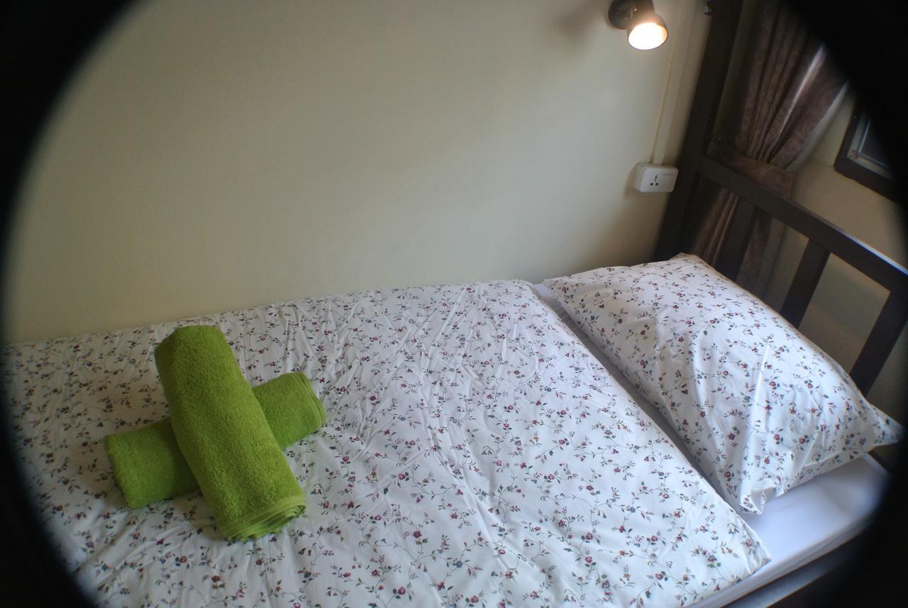 On Nut Hostel Ban Khlong Nang Li Eksteriør billede